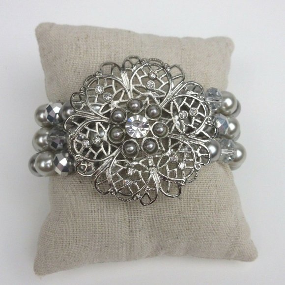 Fashion Silver Stretch Bracelet Large Flower Silve - Picture 2 of 7